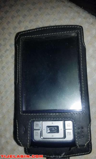 مجموعة من الهواتف المعطلة موجهة نحو محلات التصليح و الصيانة - Thumbnail 4