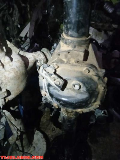 قطع غيار سيارات طويوطا مستعمله - Thumbnail 2