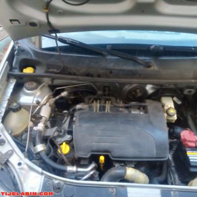 للتبادل فقط reneault Logan 1'2 16v 2014 - Thumbnail 4