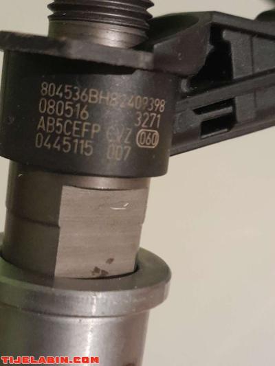 3 injecteurs 2.0 litres naissan reneault - Thumbnail 6