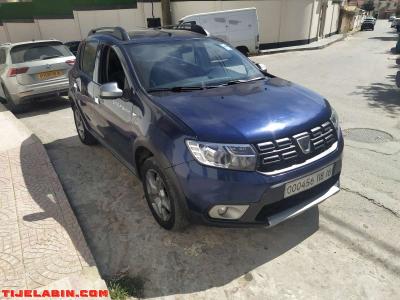 Dacia sandero - Bouzareah, Alger