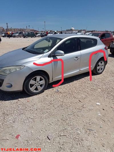 mégane 3 - Thumbnail 3