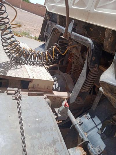 عبارة عن شاحنةDAF - Thumbnail 4