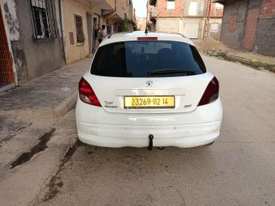 Peugeot 207 HDi 16 92ch
