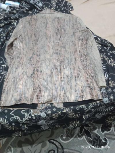 jacket - Thumbnail 3