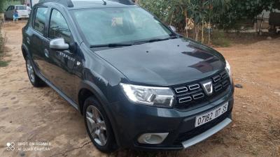 Stepway - Thumbnail 2