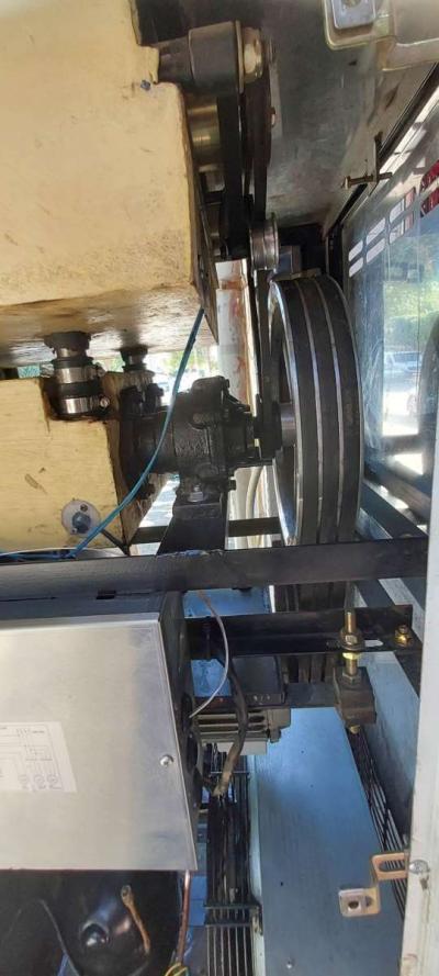 ماشينة مثلجات وصوربي في حالة جيدة - Thumbnail 5