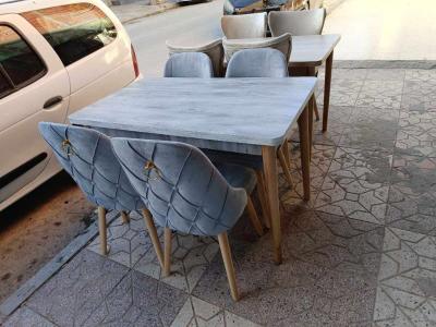طاولة و كراسي - Thumbnail 4