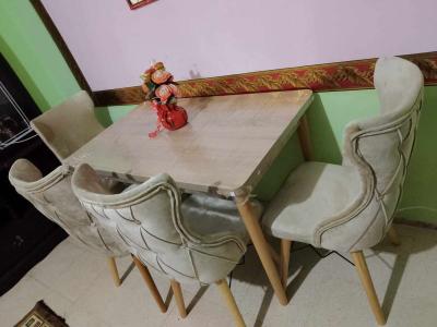 طاولة و كراسي - Thumbnail 2