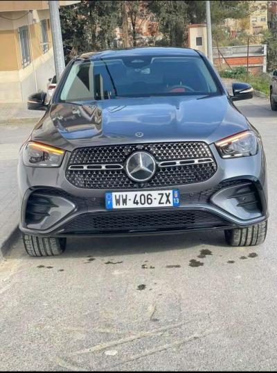 Mercedes 300d 2024 00km - Thumbnail 3