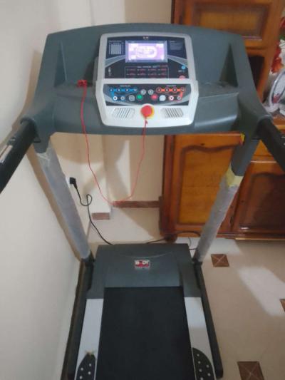 طابي كهربائي جهاز الركض الكهربائي - Thumbnail 2