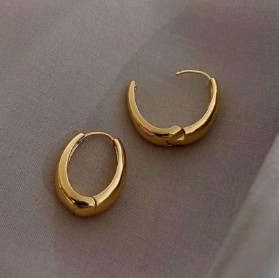 أقراط ذهبية شكل لؤلؤة - Thumbnail 3