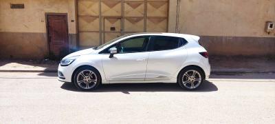 clio4 GT Line - Bab Azzouar, Alger