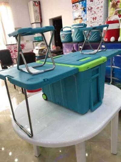 ثلاجة محمولة بطاولة و كراسي كي تبغي تخرج و تخرج معاك ولادك ي - Thumbnail 2