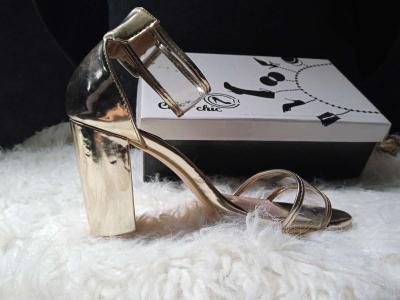 sandall - Thumbnail 3