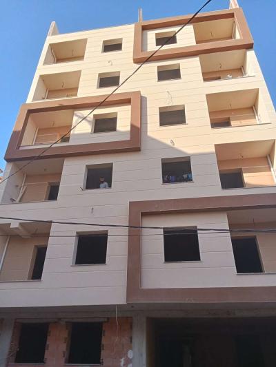 F4 سومي فيني للبيع