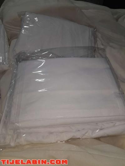 draps blanches pour une place