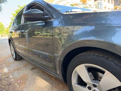 skoda octavia - Thumbnail 4