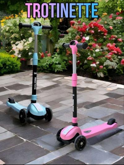 Trottinette Enfant  3 Roues Lumineuses Pliable  Hauteur Rgla - Thumbnail 3