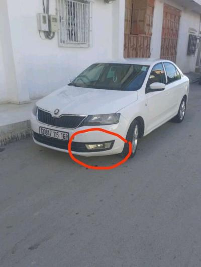Skoda Rapid - Thumbnail 3