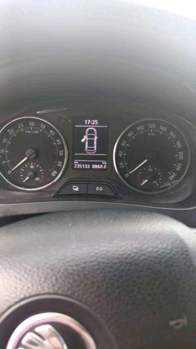 Skoda Rapid - Thumbnail 5