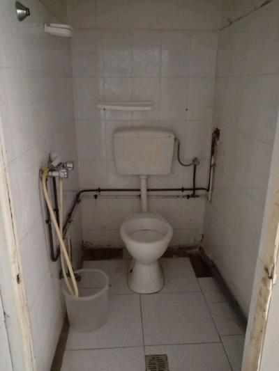 محل للبيع في عين النعجة - Thumbnail 2