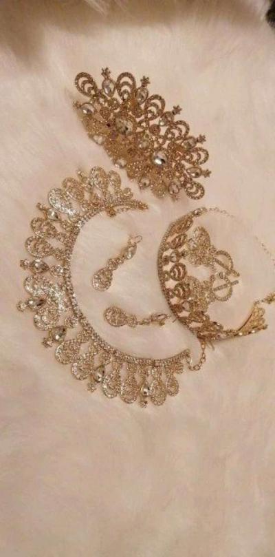 ملابس أعراس تقليدية للبيع وخياطة - Thumbnail 5