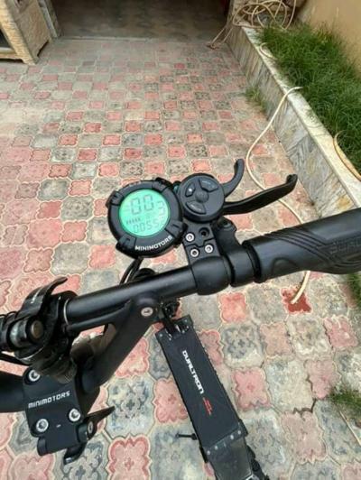 durltron - Thumbnail 3