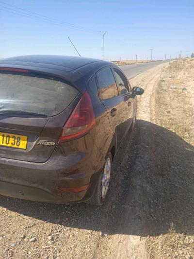 فورد فيستا - Thumbnail 5