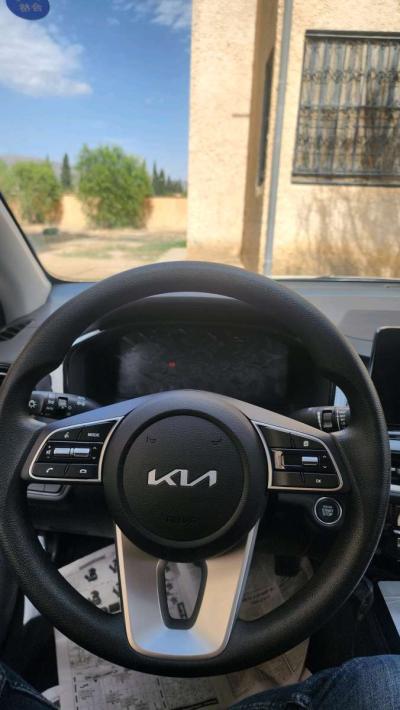 Kia k3 2025 0km finition luxury la toute option - Thumbnail 3