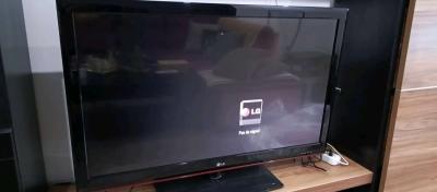 Tlviseur 3D marque LG 42 pouces - Thumbnail 2