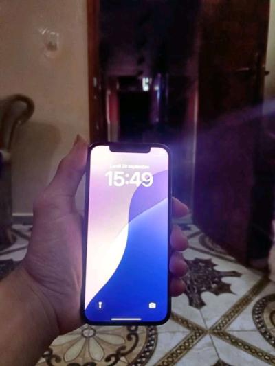 iphone 12 pro - Thumbnail 3