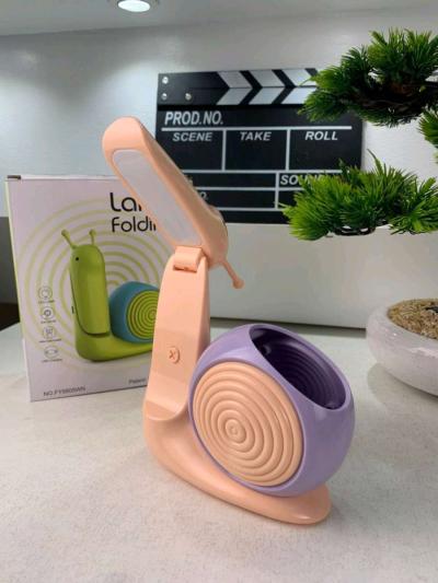 مصباح ليلي على شكل حلزون  تصميم كرتوني مميز تصميم فريد - Thumbnail 4