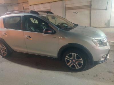 dacia Sandero Stepway 2020 - Thumbnail 2