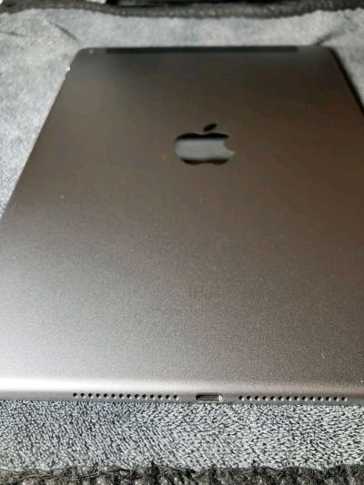 iPad Air 2nd 32G WiFi  cellular LTE - Thumbnail 4