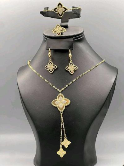 طقم أنيق ساعة نسائية  إكسسوارات راقية الطقم هذا يعطيك لمسة - Thumbnail 5