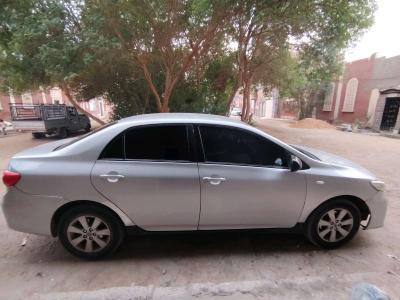 طويوطا كورولا 2011 - Thumbnail 3