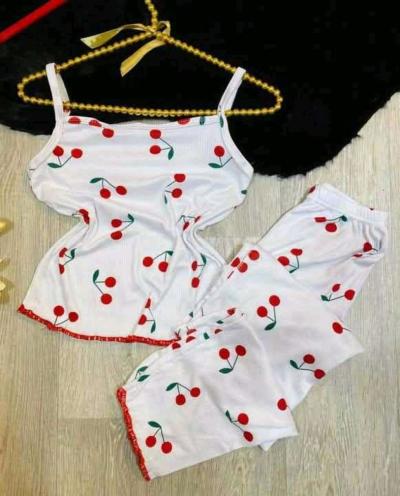 ملابس نسائية - Thumbnail 4