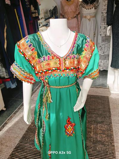 robe kabyle pour petite fille - Thumbnail 2