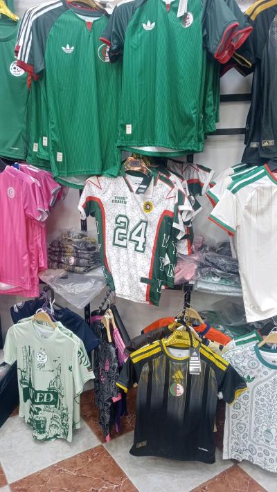 ملابس رياضية - Thumbnail 3