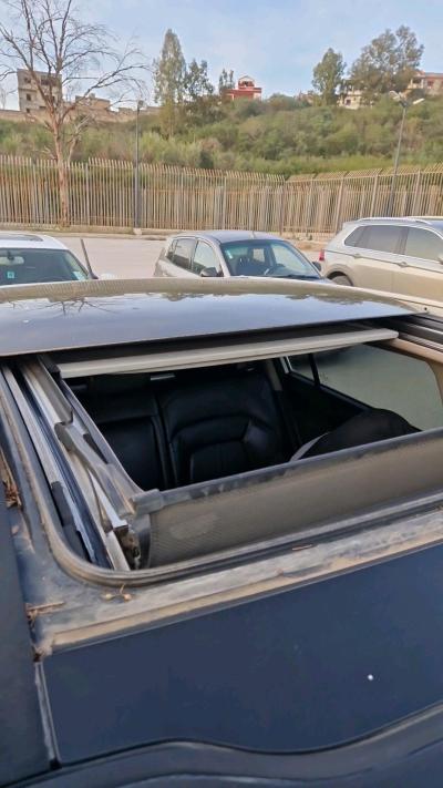 KIA SPORTAGE  CRDI  4 2 ANNE 2012 PREMIERE MAIN - Thumbnail 6