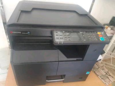 imprimante noir et blanc A3