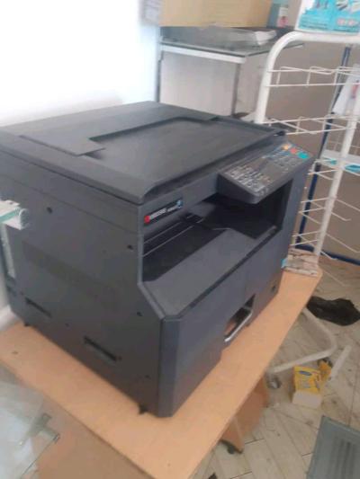 imprimante noir et blanc A3 - Thumbnail 2