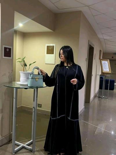 Abaya Luxe Dubai - Thumbnail 4