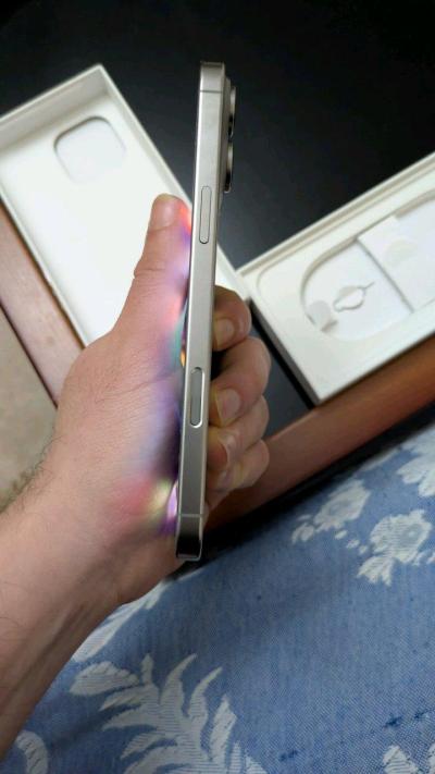 iPhone 16 pro max - Thumbnail 4