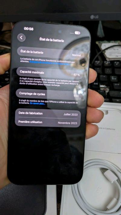 iPhone 15 Pro max - Thumbnail 4