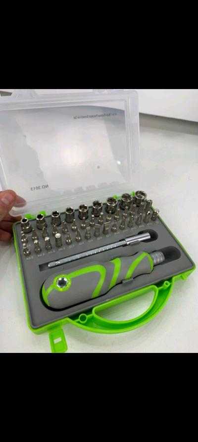 Tournevis Avec Ensemble Professionnel de Magntiques 41 Pices - Thumbnail 3