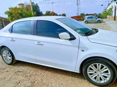 سيارة من نوعpegout موديل301 - Thumbnail 4