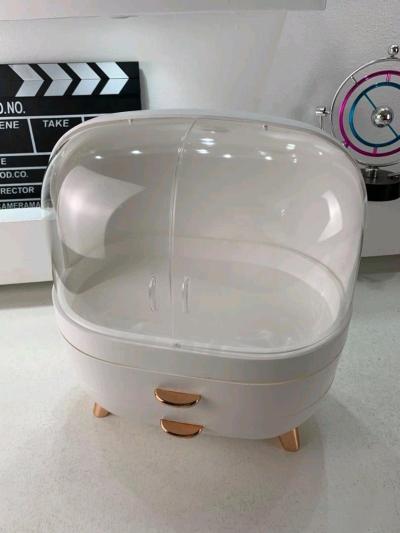 علبة تنظيم مستحظرات تجميلية - Alger Centre, Alger