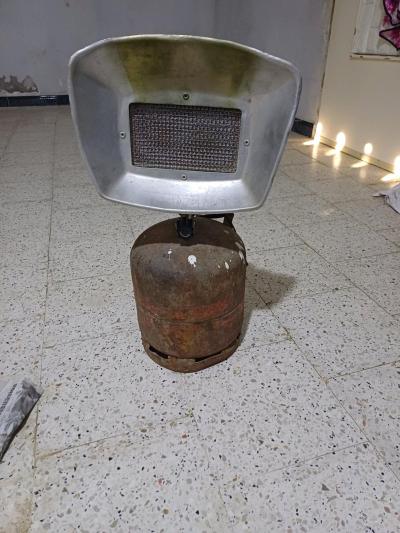 قرعة غاز مع المدفأة تاعها - Thumbnail 2
